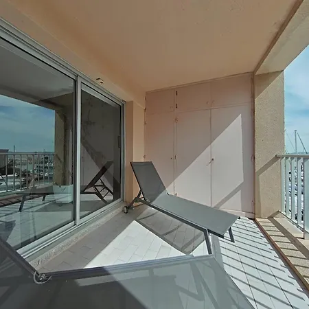 T3 Climatise Dernier Etage Port - Fr-1-826-12 Apartment