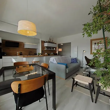 T3 Climatise Dernier Etage Port - Fr-1-826-12 Apartment Hyeres