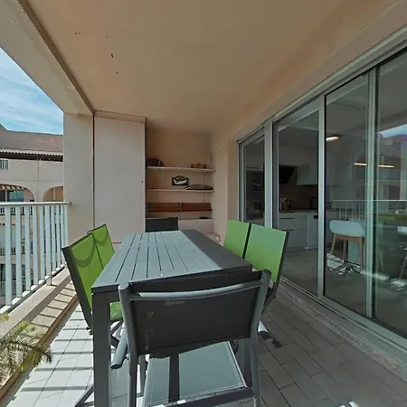 T3 Climatise Dernier Etage Port - Fr-1-826-12 Hyeres